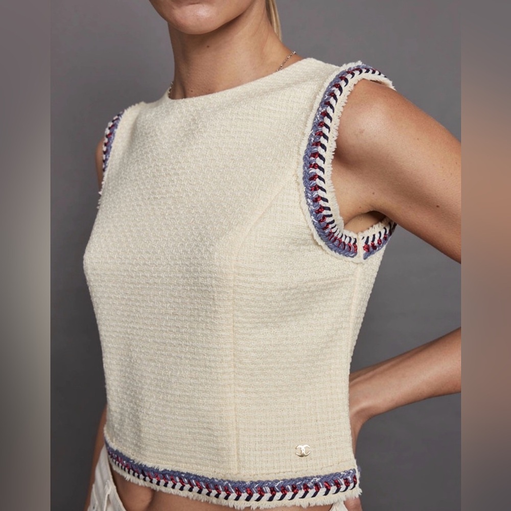 Chanel 2013 Cruise Collection Ivory Wool Tweed Top / Vest